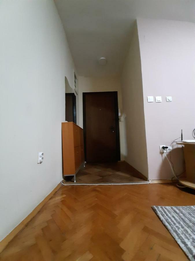 Square Exclusive Apartment 3N Skopje Exterior photo